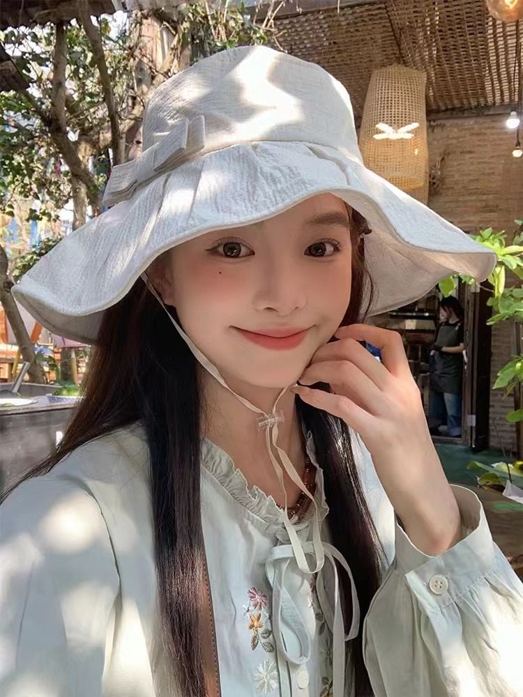 Sun Plain Bow Hat