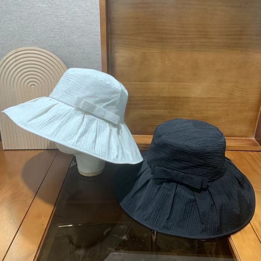 Sun Plain Bow Hat