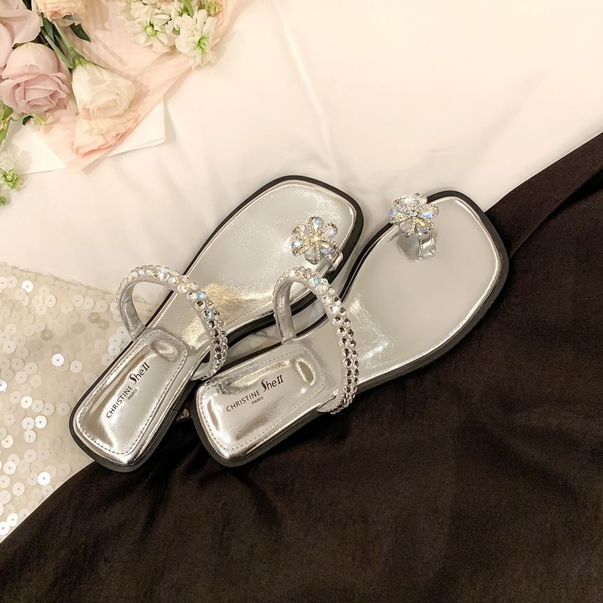 Sandals Loop Flower Rhinestone Toe