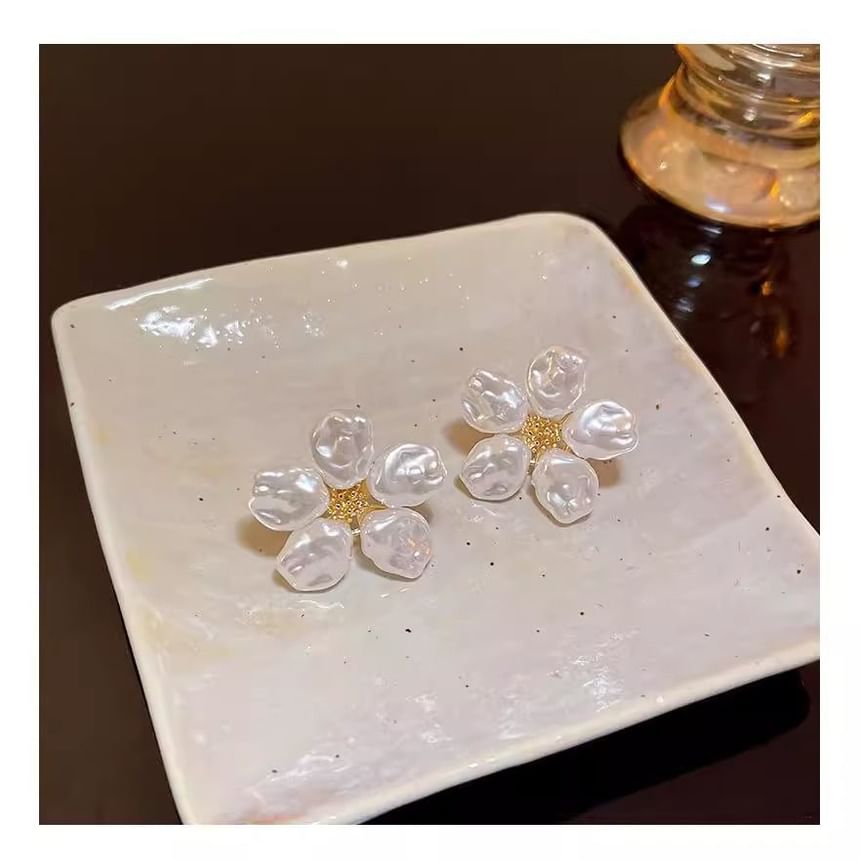 Faux Alloy Earring Statement Floral Pearl