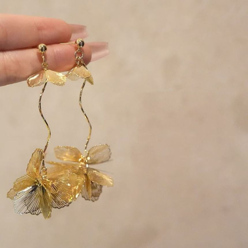 Dangle Petal Alloy Earring Butterfly