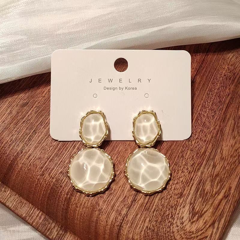 Asymmetrical Alloy Earring Drop Ripple