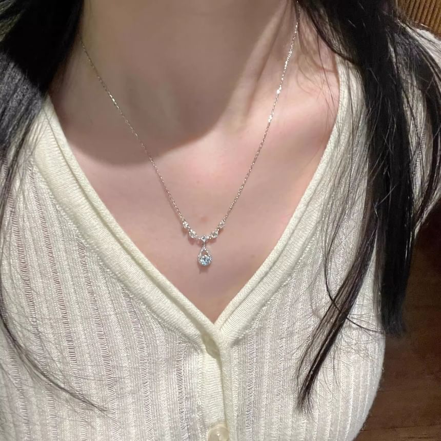 Alloy Necklace Rhinestone Pendant Droplet