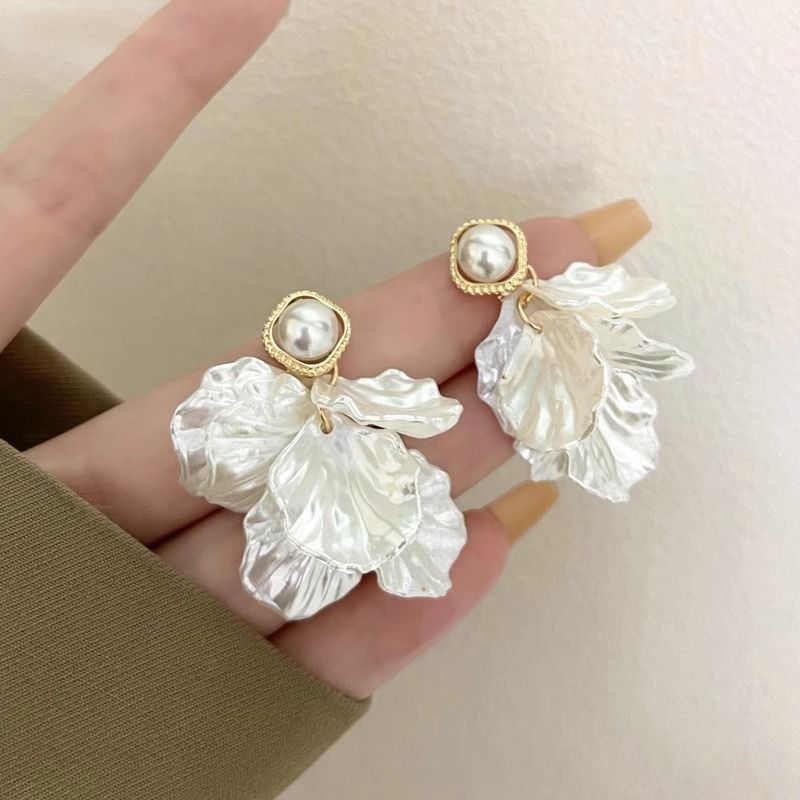 Faux Statement Earring Alloy Petal Pearl
