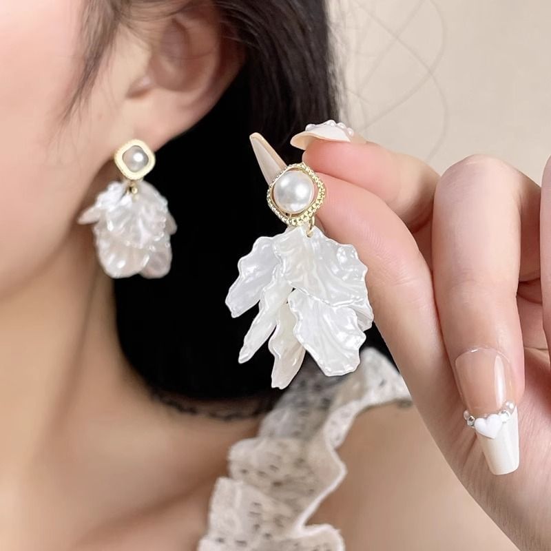 Faux Statement Earring Alloy Petal Pearl