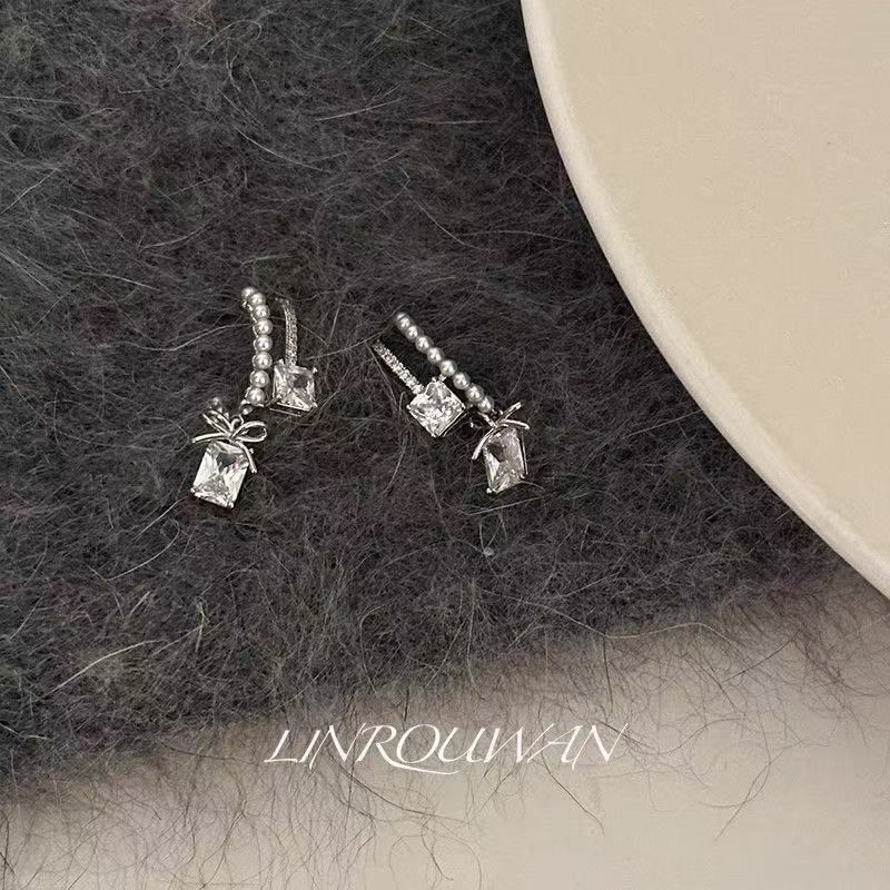 Drop Alloy Rhinestone Earring