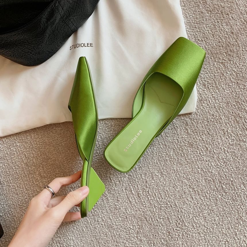 Square Heel Low Mules Toe