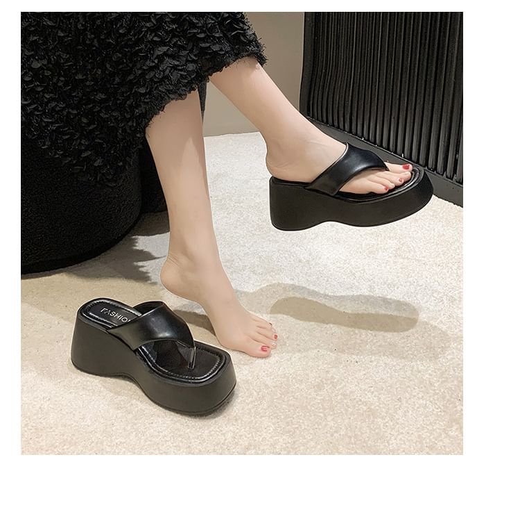 Plain Faux Wedge Leather Platform Flip-Flops