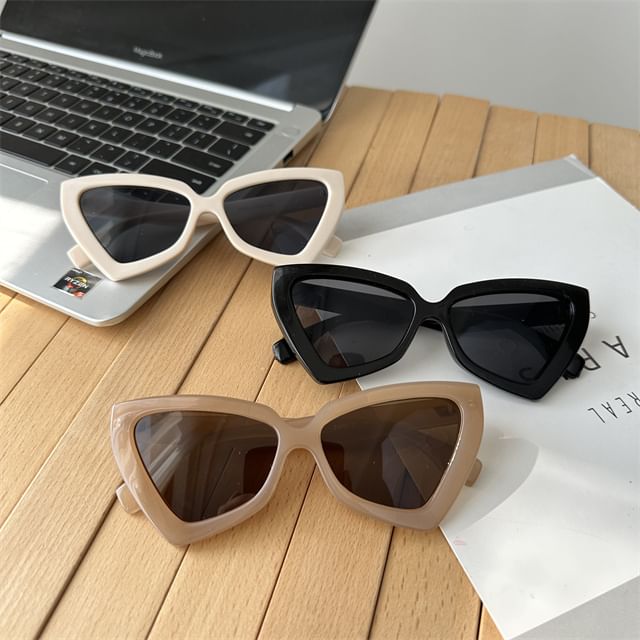 Oversized Sunglasses Cat-Eye