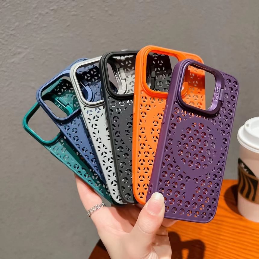 Perforated (Compatible with MagSafe) Case Magnetic Plain Phone