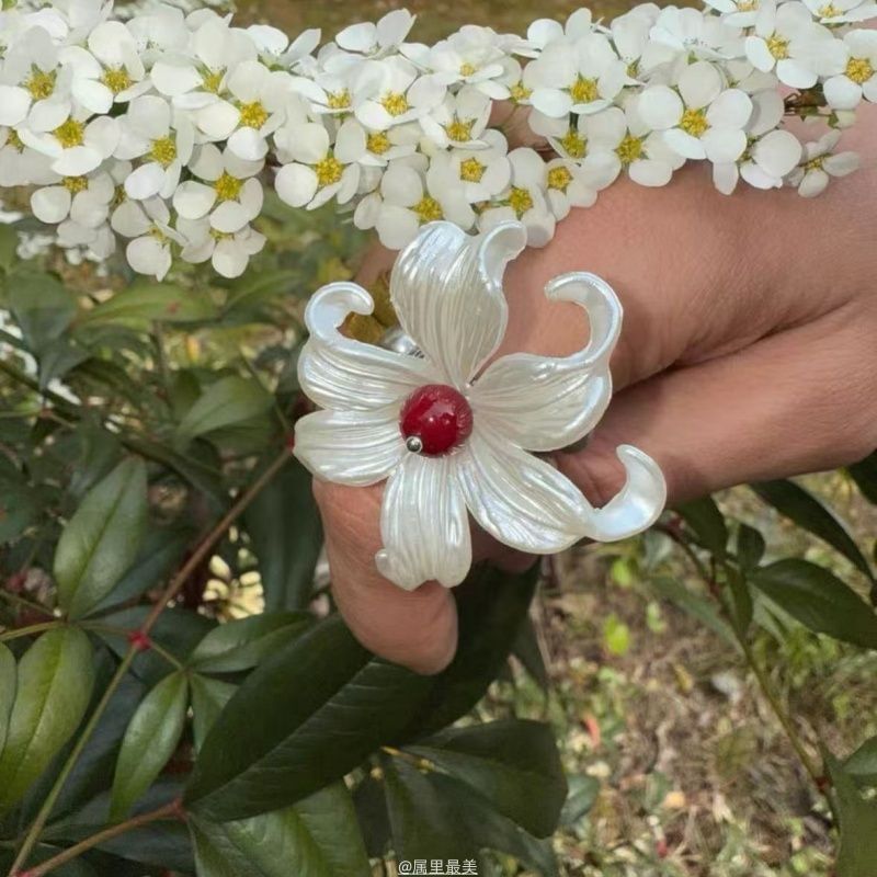 Pearl Faux Alloy Elastic Floral Ring