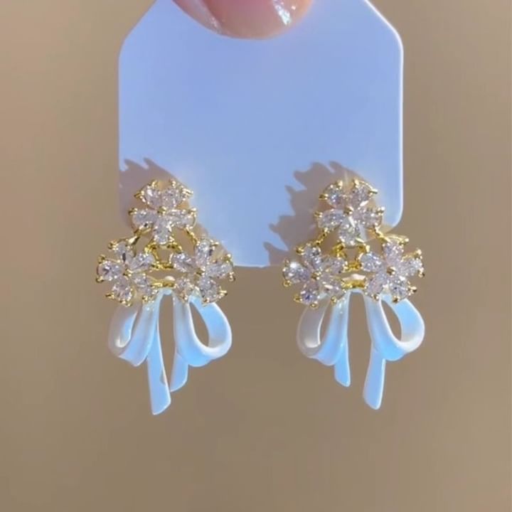 Earring Rhinestone Alloy Bow Chandelier Floral