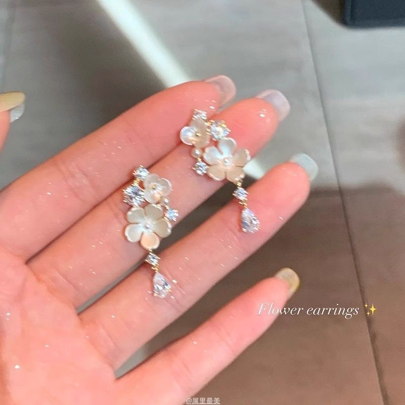 Earring Drop Rhinestone Alloy Floral