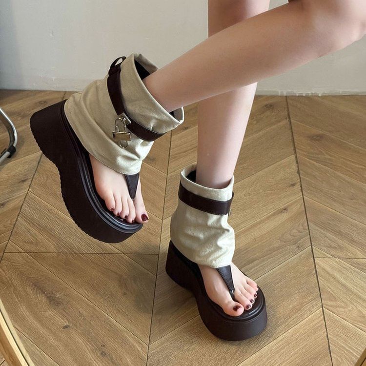 Thong Boots Padlock Platform Panel