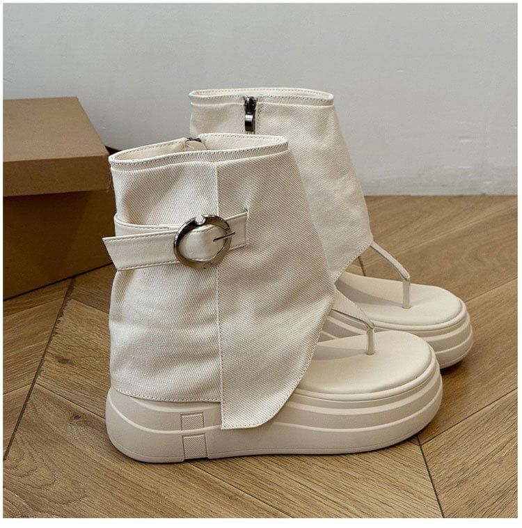 Buckled Boots Platform Thong