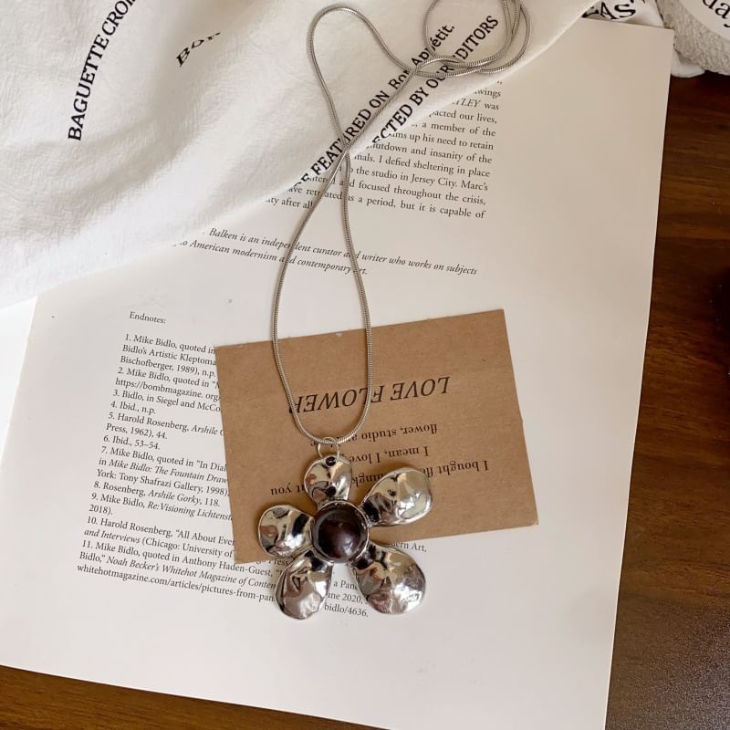 Snake Statement Chain Pendant Necklace Flower
