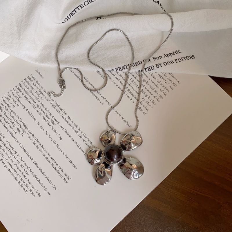 Snake Statement Chain Pendant Necklace Flower