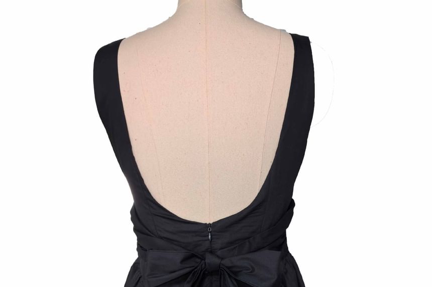 Open Dress Square Neck Back Plain A-Line Waist Tie Mini Sleeveless