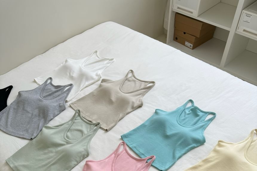 Scoop Top Neck Tank Plain Knit