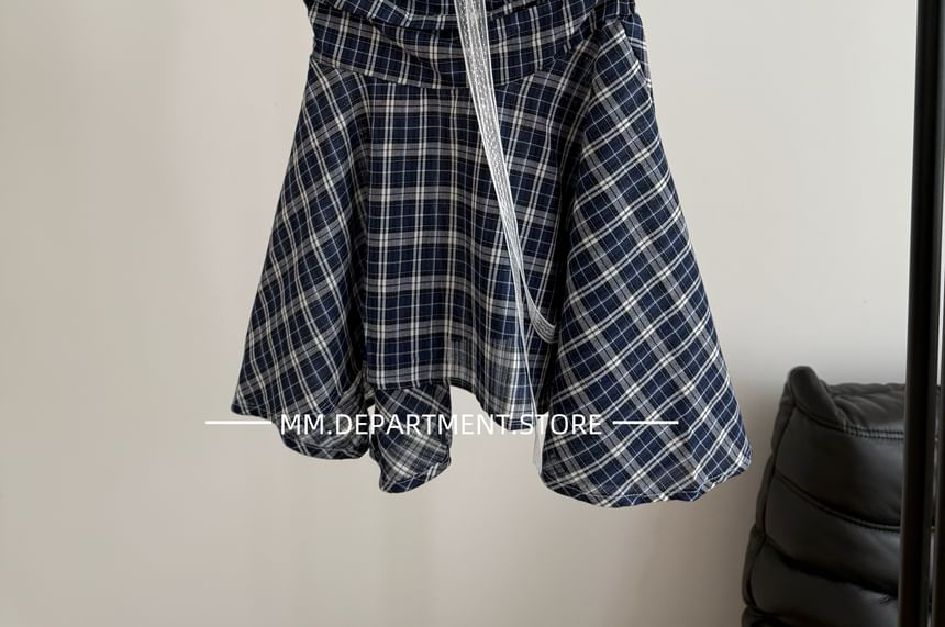 Top Strapless Flowy Plaid