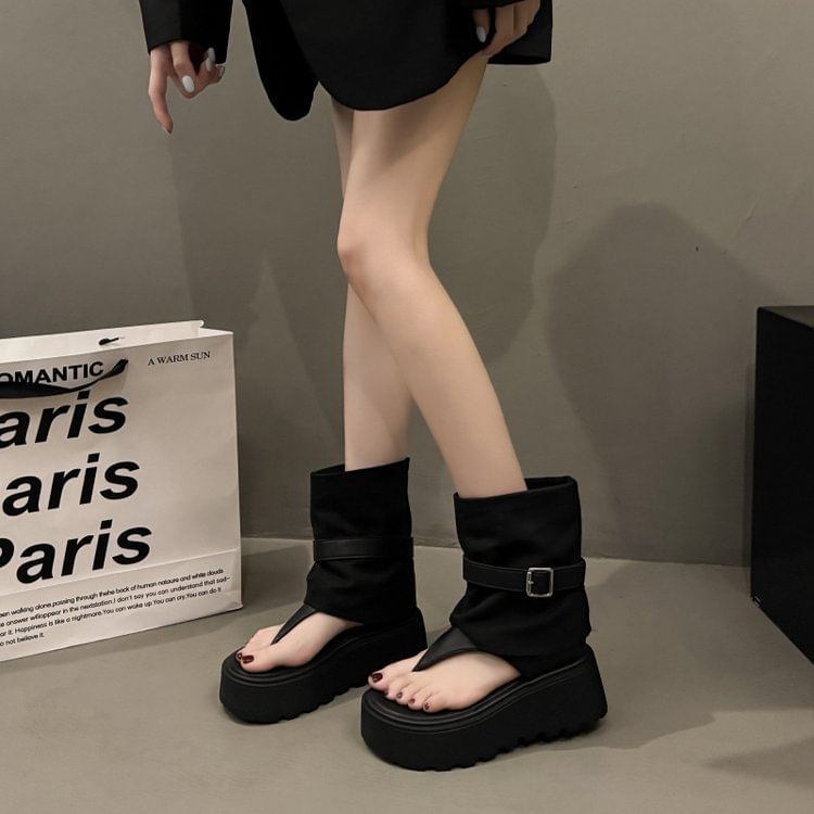 Short Thong Boots Platform