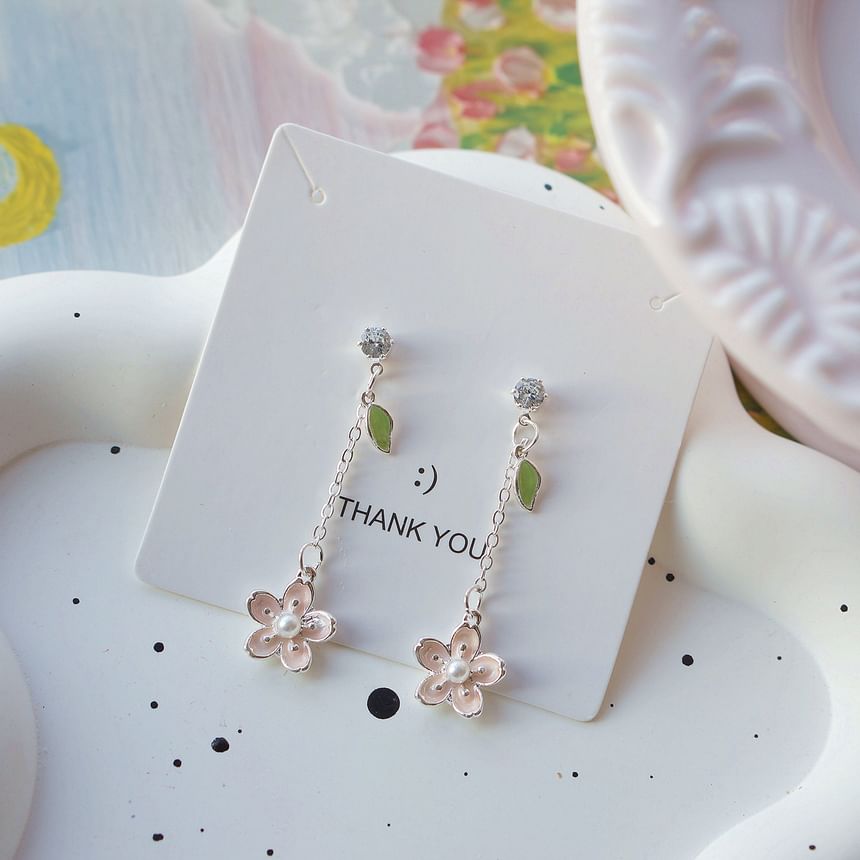 Dangle On Set Floral / Clip Earring
