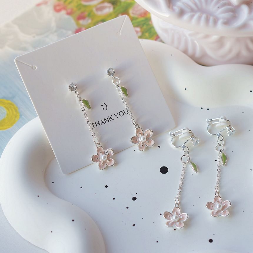 Dangle On Set Floral / Clip Earring