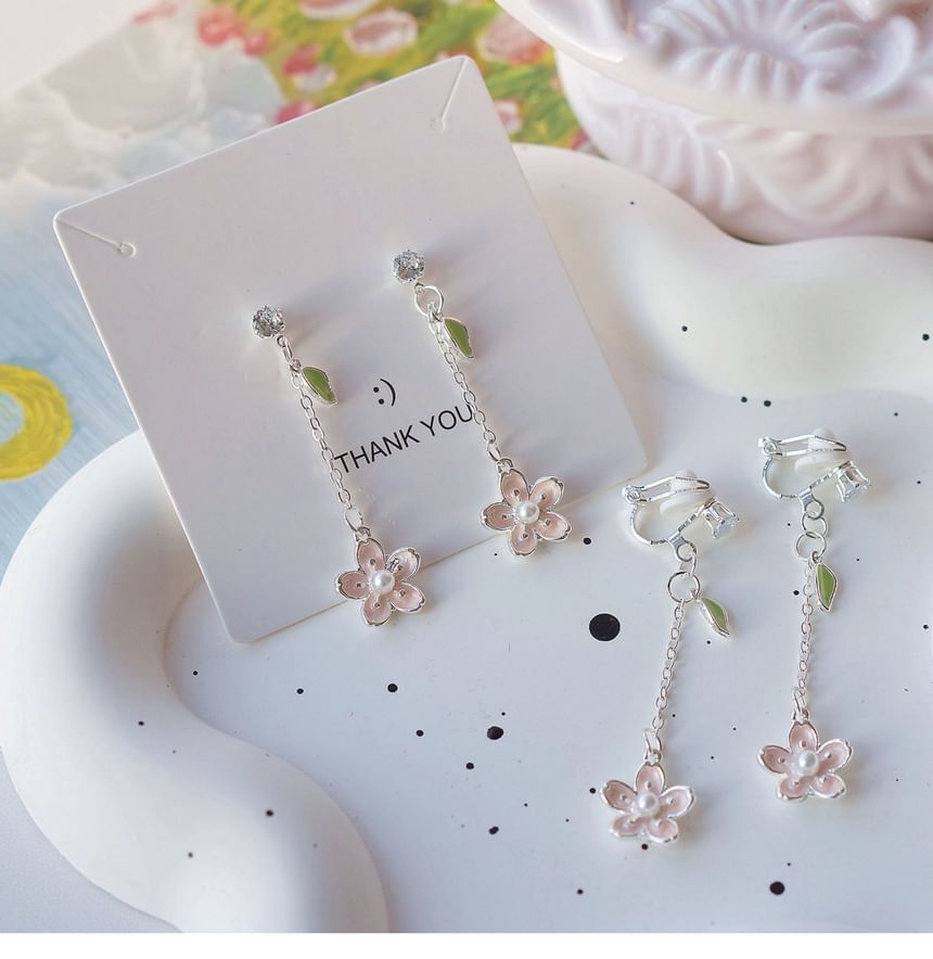 Dangle On Set Floral / Clip Earring
