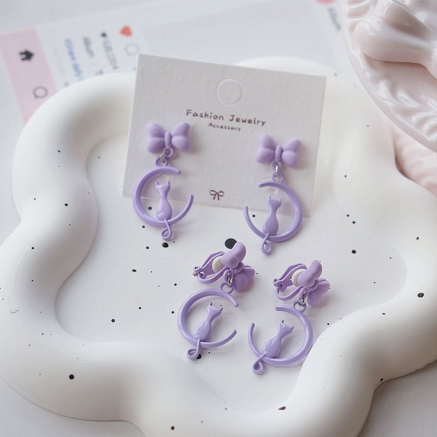 Dangle Cat Earring Moon Clip / On