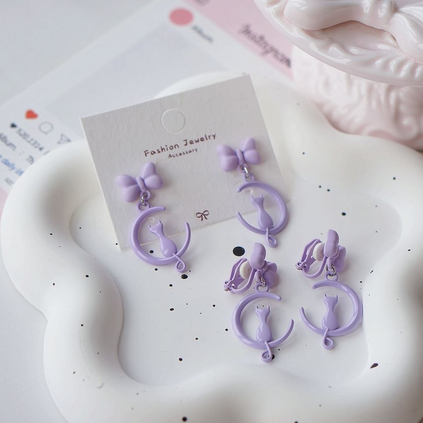 Dangle Cat Earring Moon Clip / On
