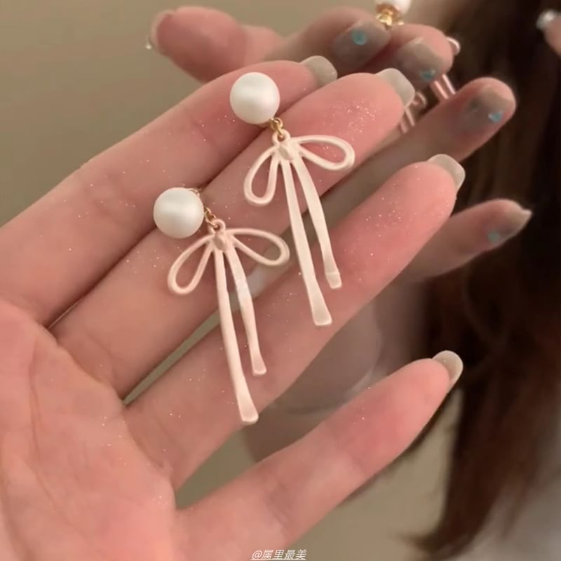 Faux Bow Pearl Ear Jacket