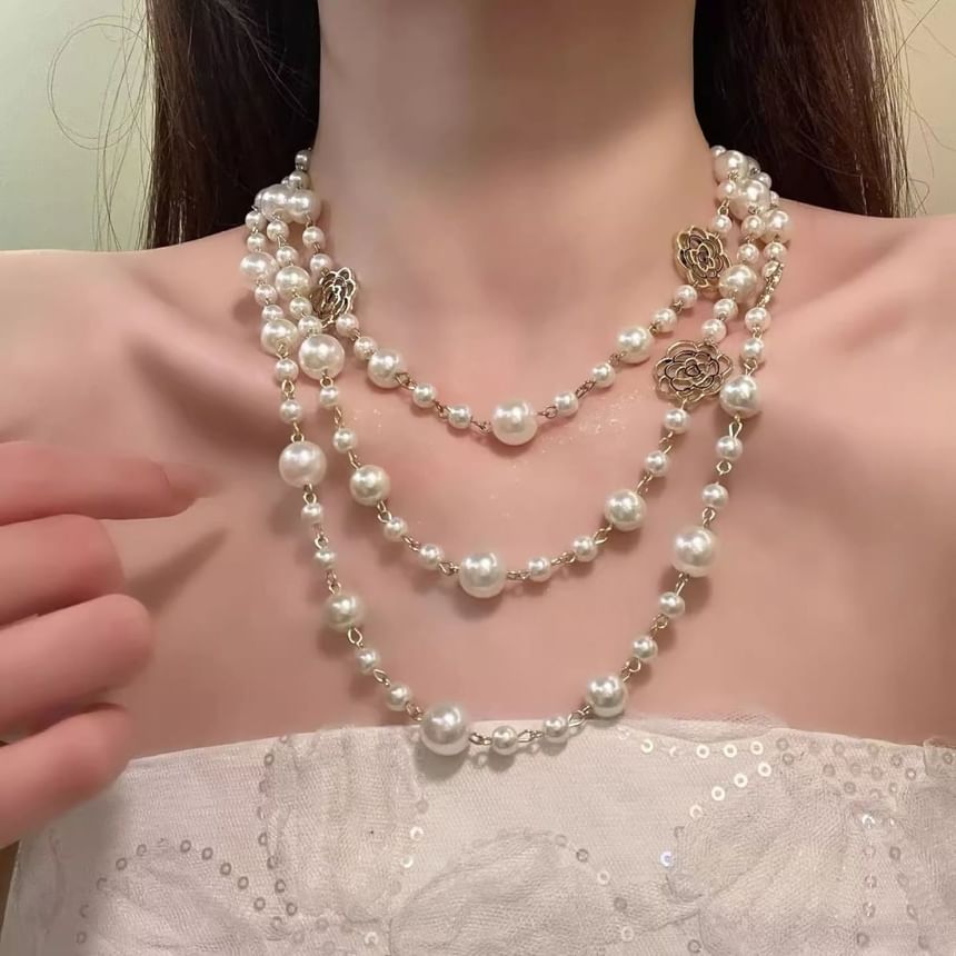 Beaded Necklace Floral