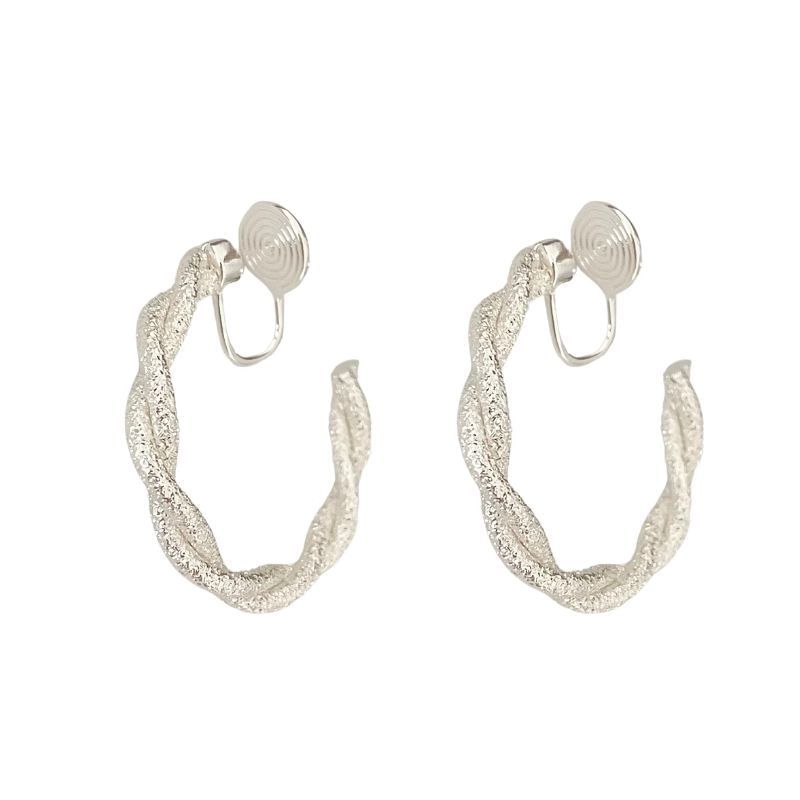 Twisted Earring Huggie
