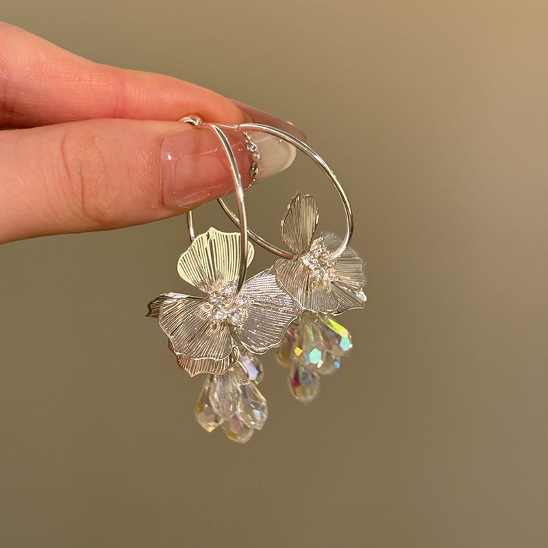 Earring Floral Hoop