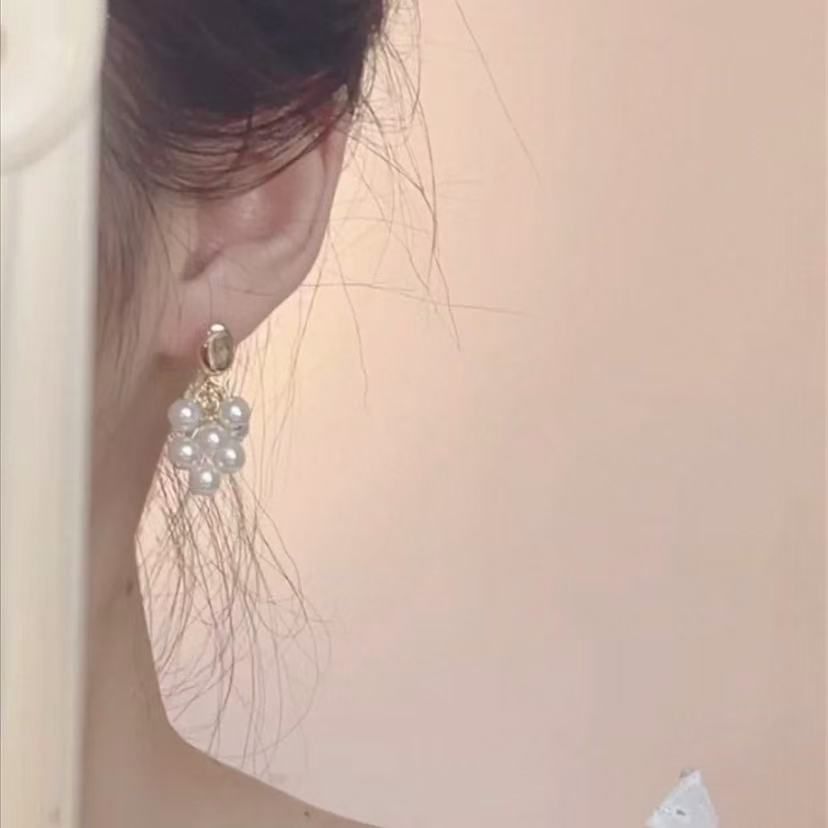 Dangle Beaded Earring