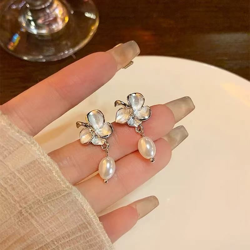 Floral Earring Dangle