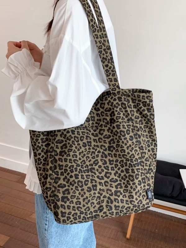 Leopard Bag Print Tote