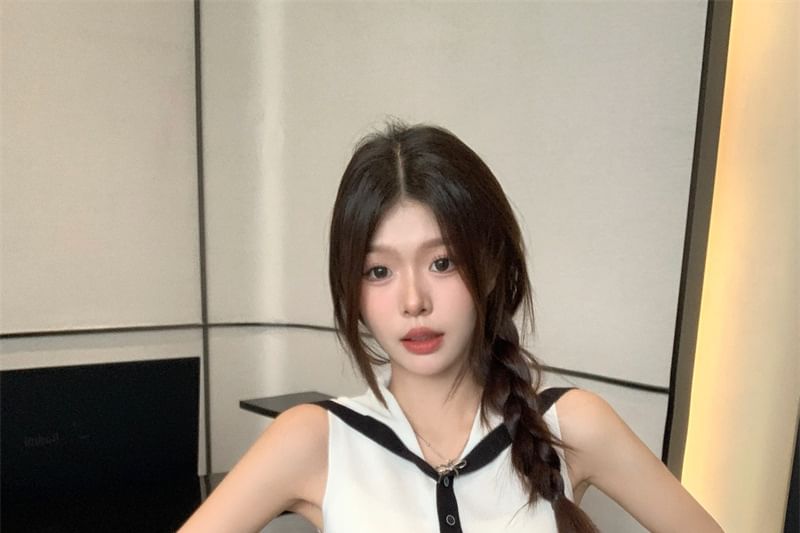 Collar Sailor Button-Up Knit Top Sleeveless