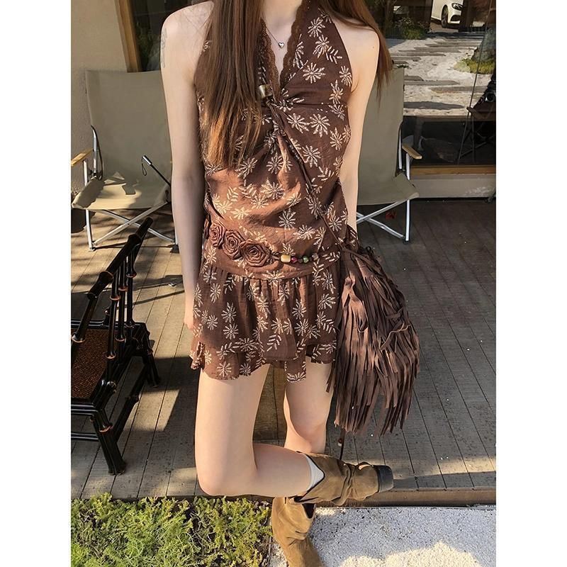 V-Neck Mini / Sleeveless Top Print Skirt