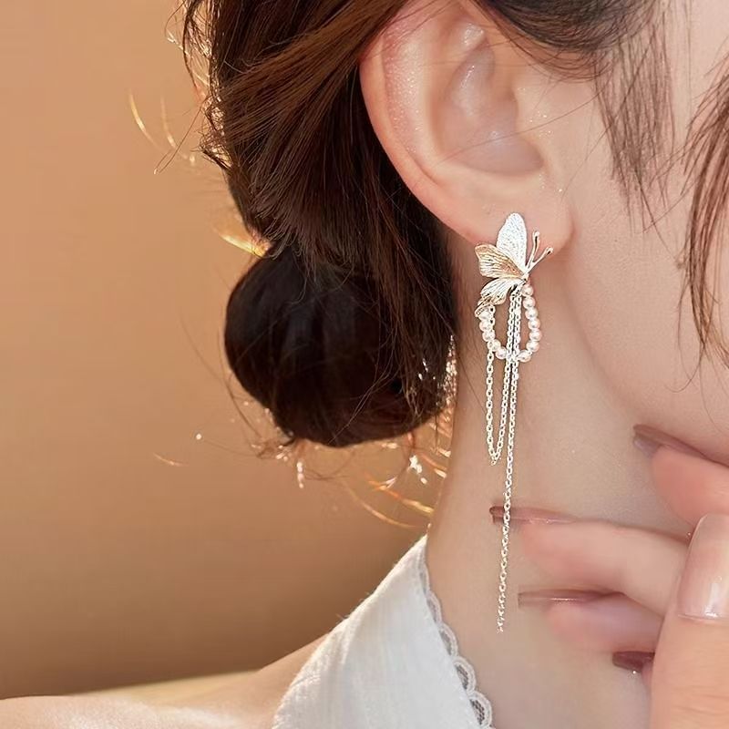 Faux Pearl Fringed Drop Butterfly Earring
