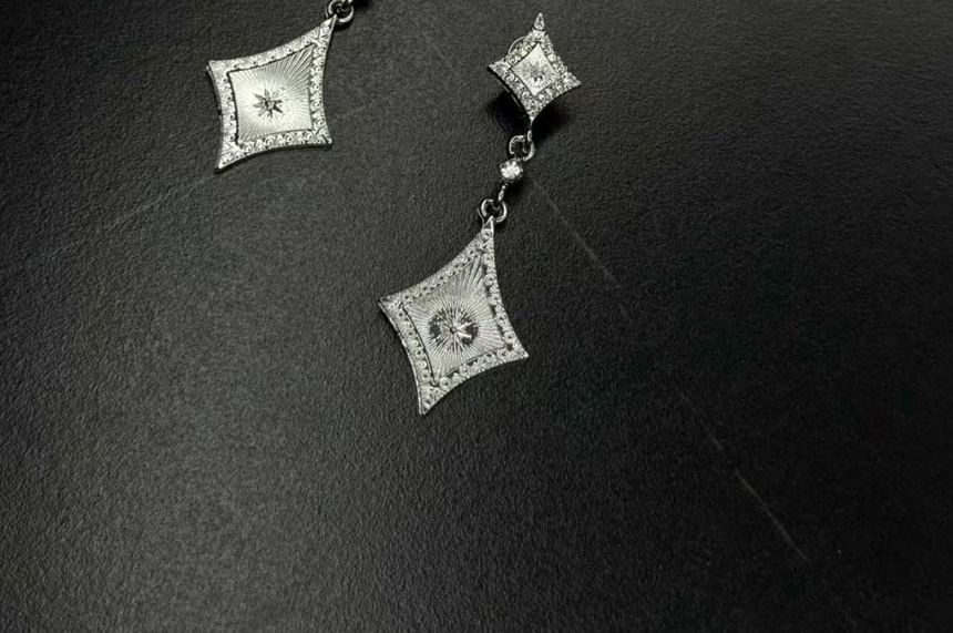 Clip-On Rhinestone Earring Drop Rhombus
