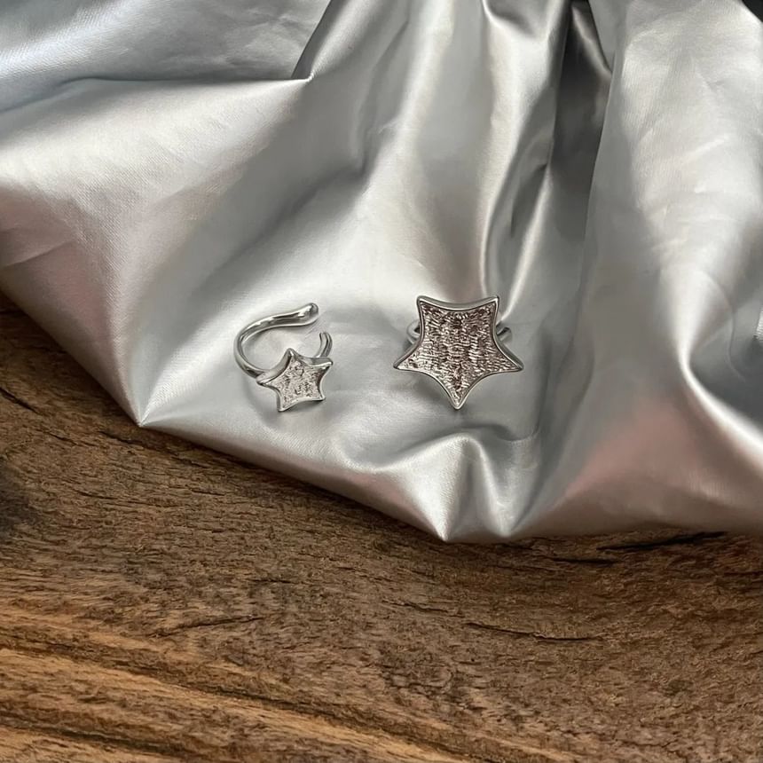 Asymmetrical Star Cuff Ear