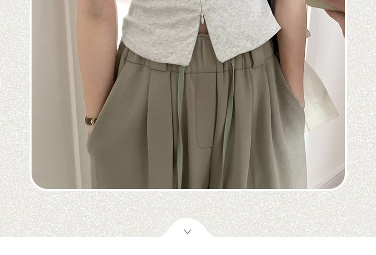 Plain Knit Short-Sleeve Top Zip-Up