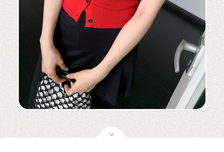 V-Neck Sleeveless Button-Up Plain Top