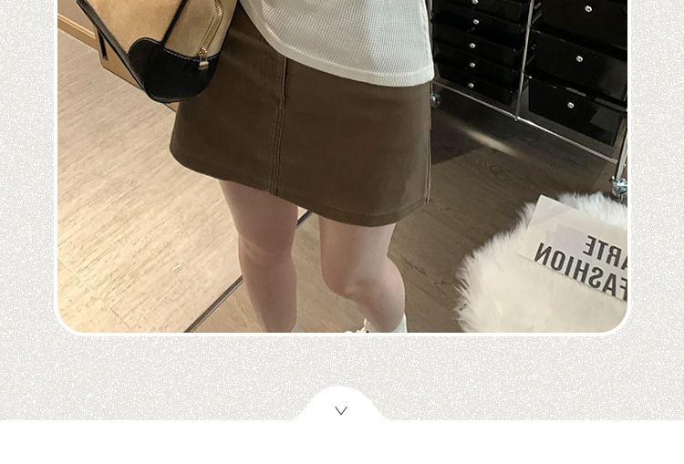 Asymmetrical Plain Tee Short-Sleeve