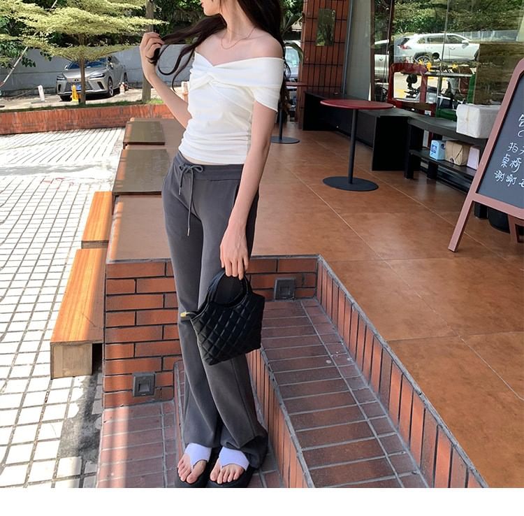 Shoulder Plain Top Twisted Short-Sleeve Off