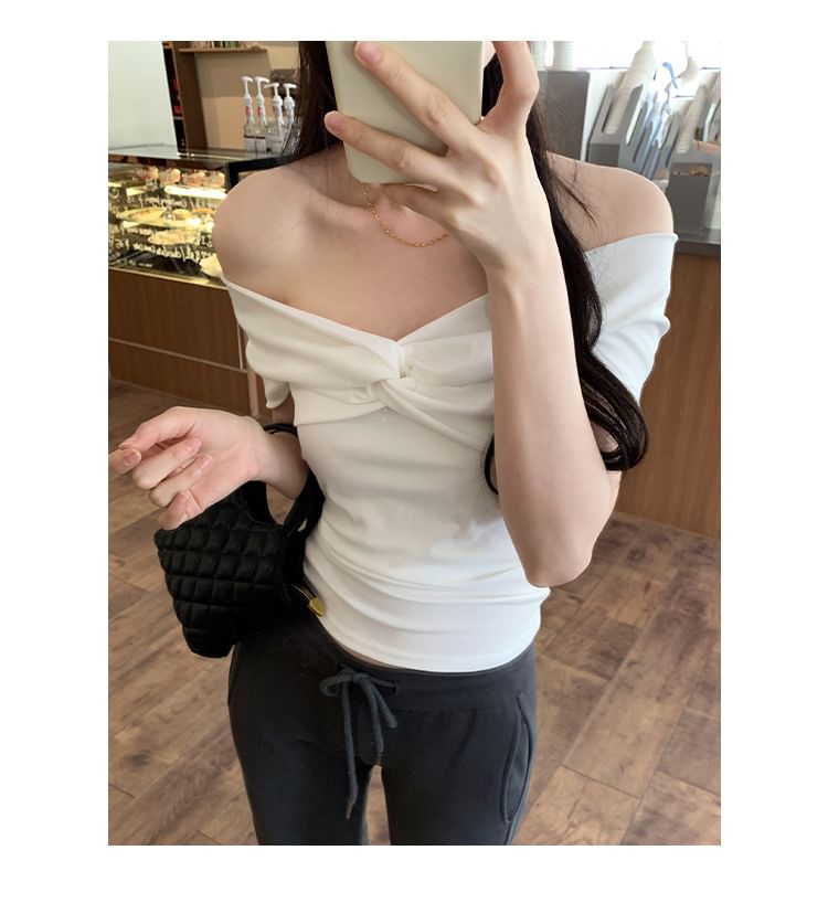 Shoulder Plain Top Twisted Short-Sleeve Off