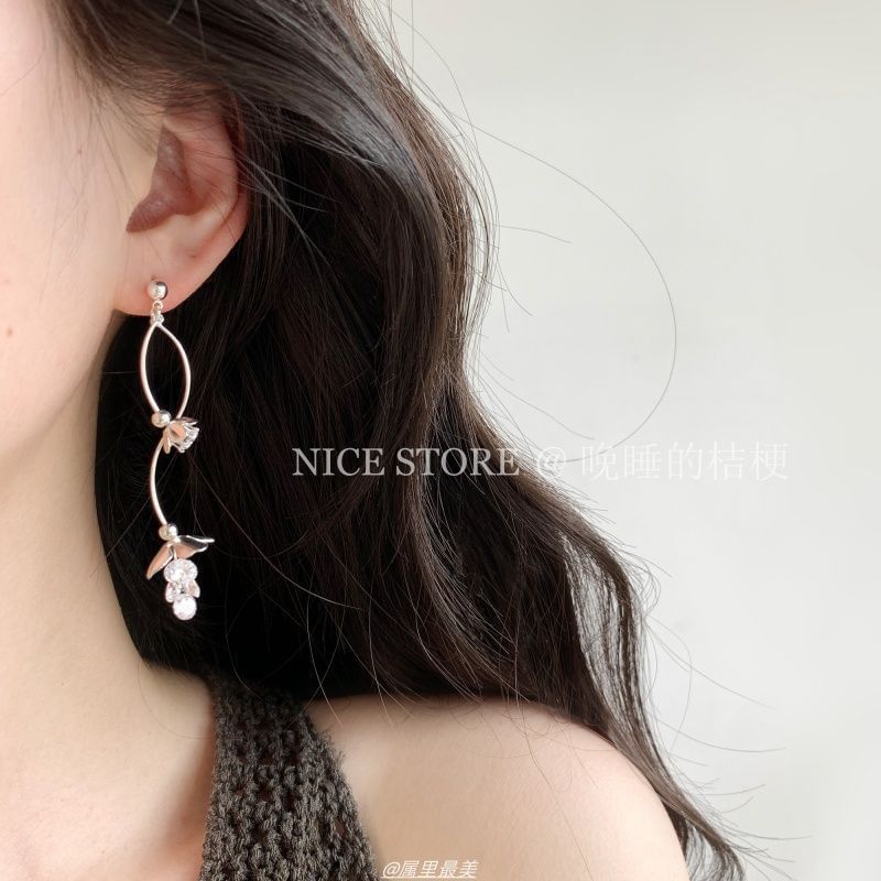 Dangle Alloy Rhinestone Floral Earring