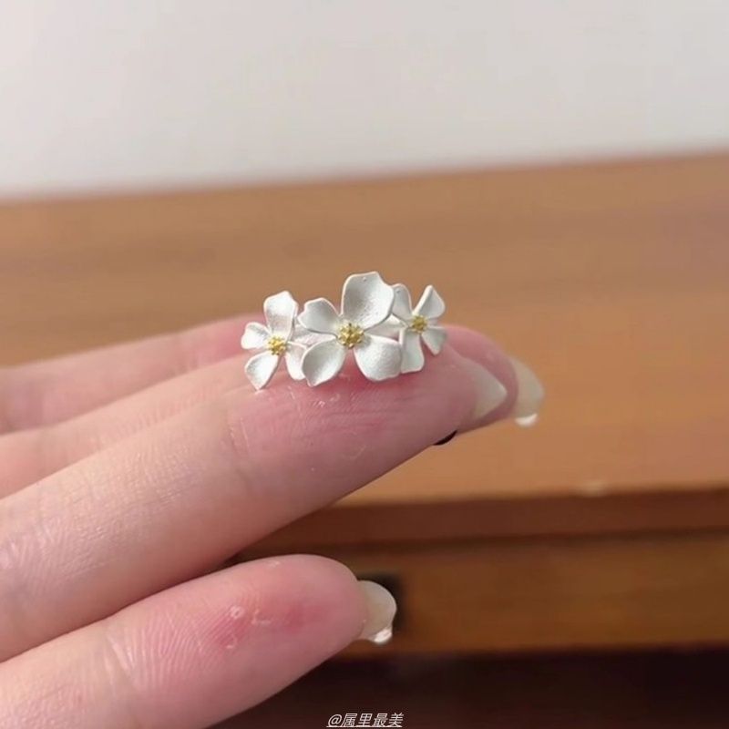 Open Ring Alloy Floral