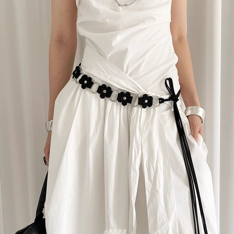 Floral Chain Alloy Faux Leather Waist